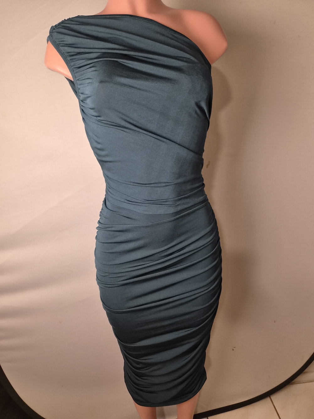 Asymmetrical One-Shoulder Ruched Maxi Dress in Teal Blue